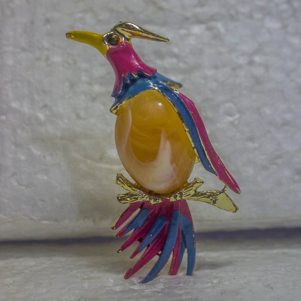 Vintage Bird Brooch with Jelly Belly & Enamel